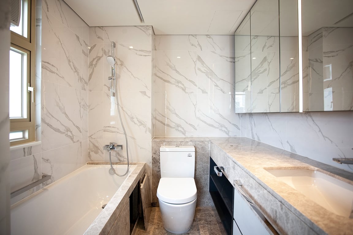 https://img.propertyraptor.com/cdn-cgi/imagedelivery/KD5bF_AFL0JDTbKLWF7z9g/ap8/ap8_001/hornet/prp/img/20f8f9066dd73f67ac92ad7bb2b0e3a4-wtm.jpg/public