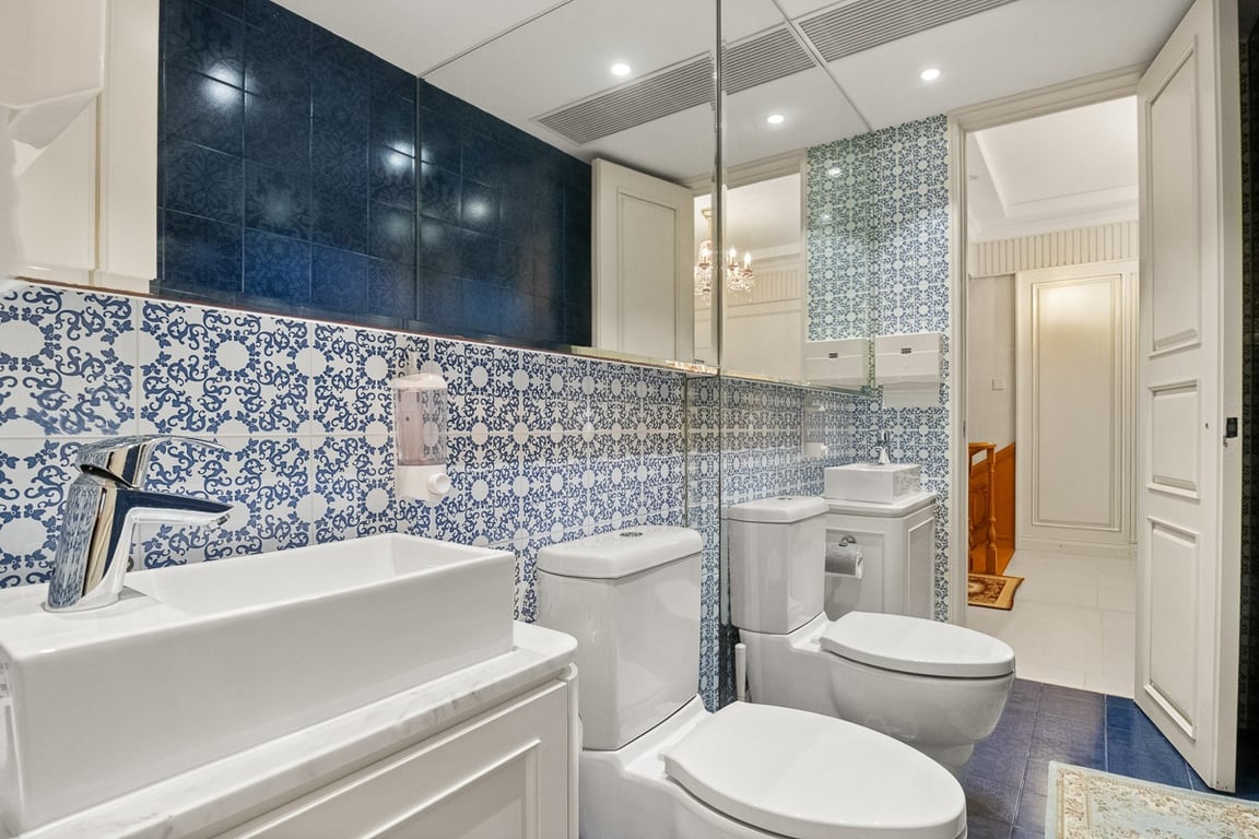 https://img.propertyraptor.com/cdn-cgi/imagedelivery/KD5bF_AFL0JDTbKLWF7z9g/ap8/ap8_001/hornet/prp/img/217c502131b04669168dbed80b2f577c-wtm.jpg/public
