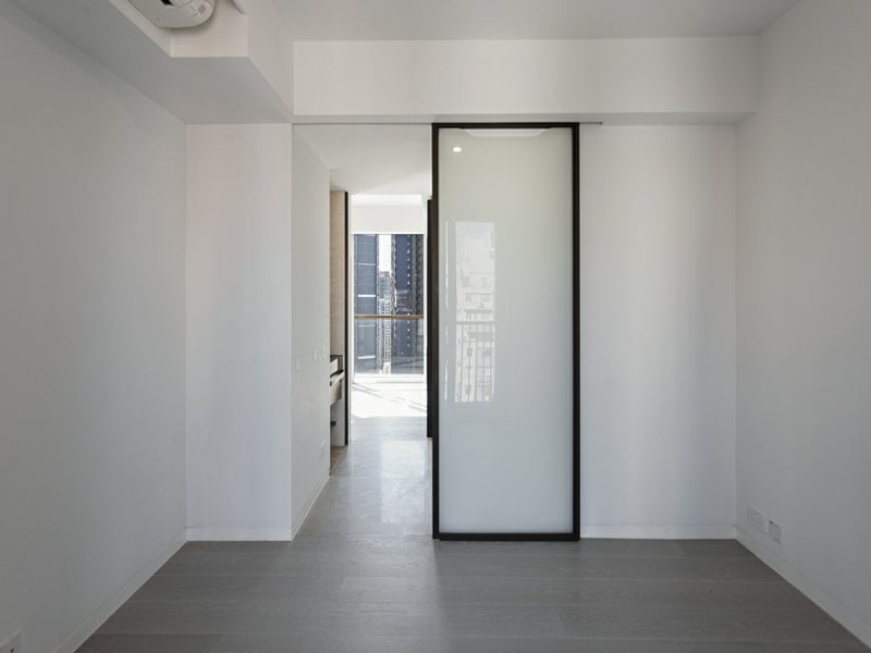 https://img.propertyraptor.com/cdn-cgi/imagedelivery/KD5bF_AFL0JDTbKLWF7z9g/ap8/ap8_001/hornet/prp/img/219c97314c7f8c48f316e1985ee66b55.jpg/public