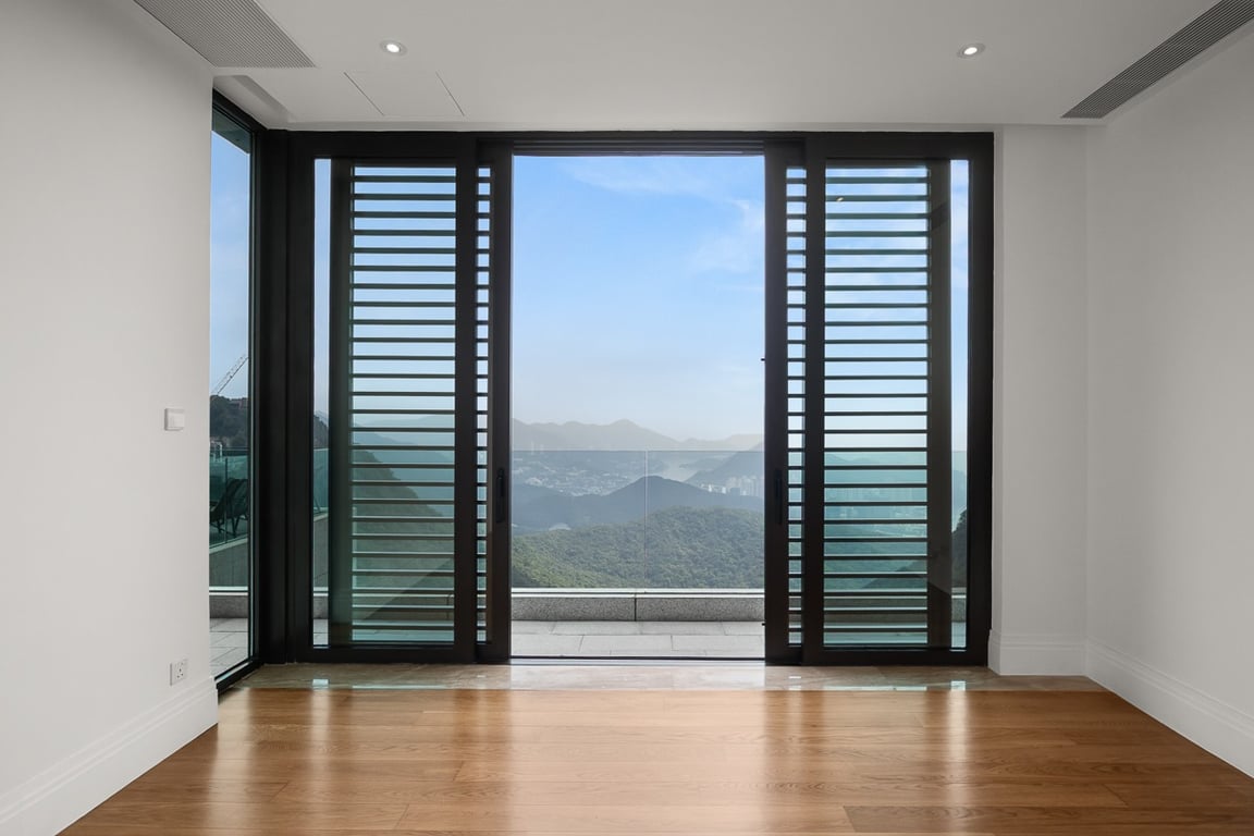 https://img.propertyraptor.com/cdn-cgi/imagedelivery/KD5bF_AFL0JDTbKLWF7z9g/ap8/ap8_001/hornet/prp/img/21b5d858deb525edda004ee4721cdf18-wtm.jpg/public