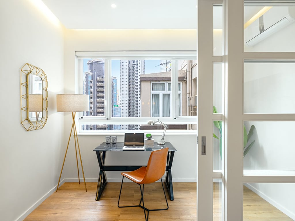 https://img.propertyraptor.com/cdn-cgi/imagedelivery/KD5bF_AFL0JDTbKLWF7z9g/ap8/ap8_001/hornet/prp/img/21bab65d7438b0549eead494f8f0ab4c.jpg/public