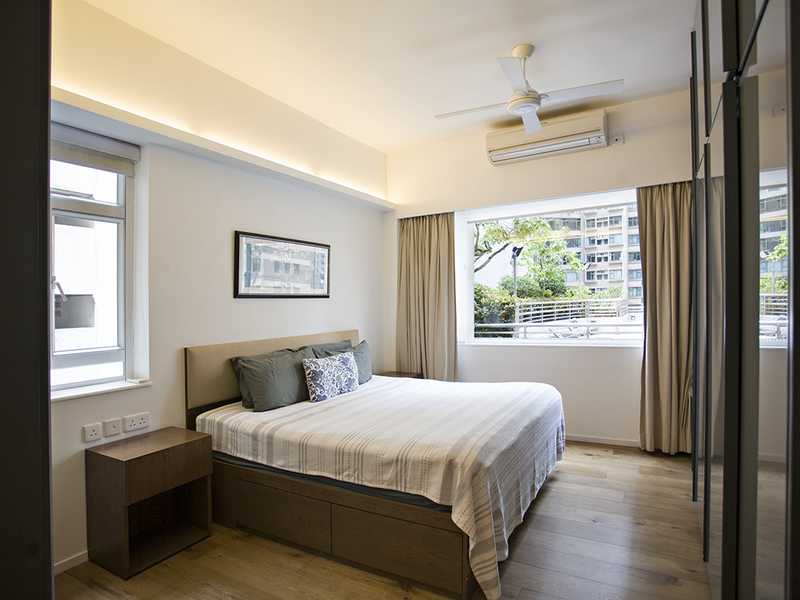 https://img.propertyraptor.com/cdn-cgi/imagedelivery/KD5bF_AFL0JDTbKLWF7z9g/ap8/ap8_001/hornet/prp/img/21e8e7ec4818829f9f8e9f4879d77872.jpg/public