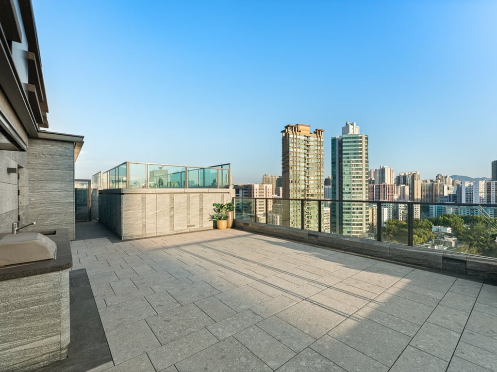 https://img.propertyraptor.com/cdn-cgi/imagedelivery/KD5bF_AFL0JDTbKLWF7z9g/ap8/ap8_001/hornet/prp/img/21f4c328c5c538cf993167d3d6a70a86-wtm.jpg/public