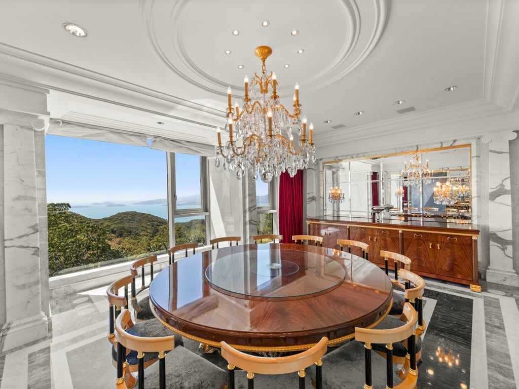 https://img.propertyraptor.com/cdn-cgi/imagedelivery/KD5bF_AFL0JDTbKLWF7z9g/ap8/ap8_001/hornet/prp/img/232071a71f9c3d33ad6b4cec6fa4b820.jpg/public