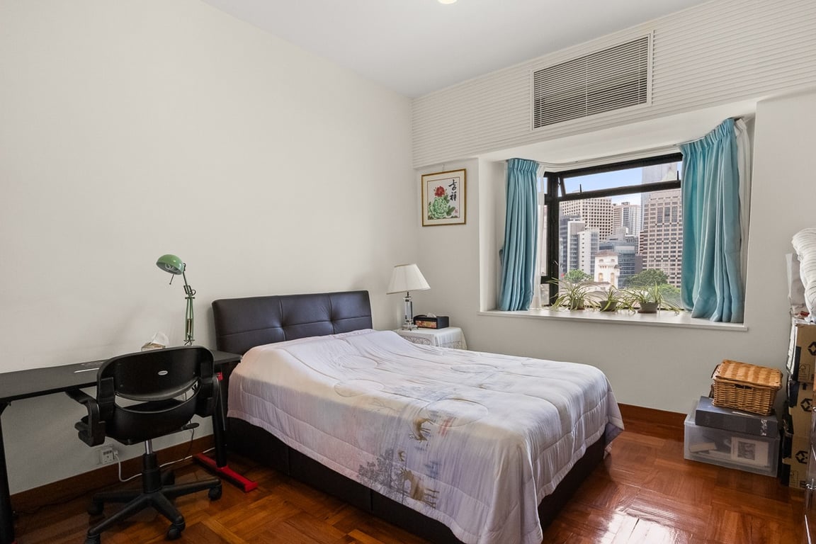 https://img.propertyraptor.com/cdn-cgi/imagedelivery/KD5bF_AFL0JDTbKLWF7z9g/ap8/ap8_001/hornet/prp/img/2336523560b7a087d0501741d5058b80-wtm.jpg/public