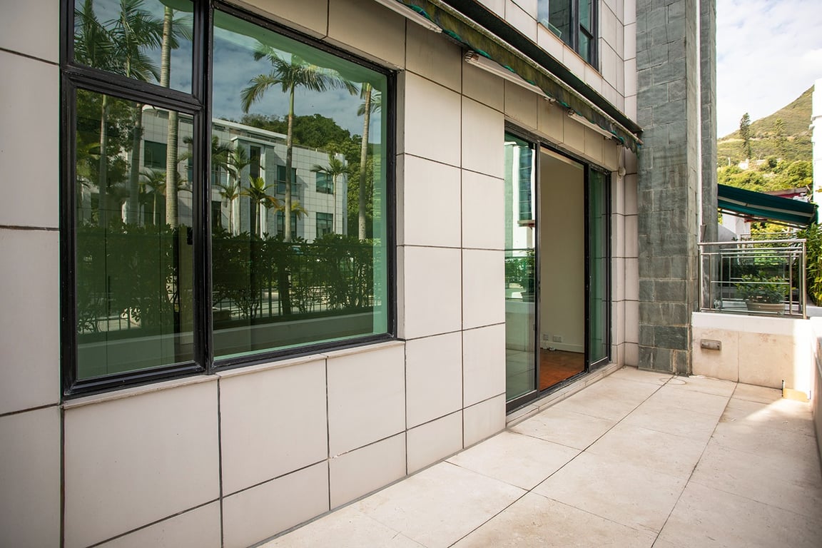 https://img.propertyraptor.com/cdn-cgi/imagedelivery/KD5bF_AFL0JDTbKLWF7z9g/ap8/ap8_001/hornet/prp/img/2414db480815908eefb13fafa6b2e46a-wtm.jpg/public