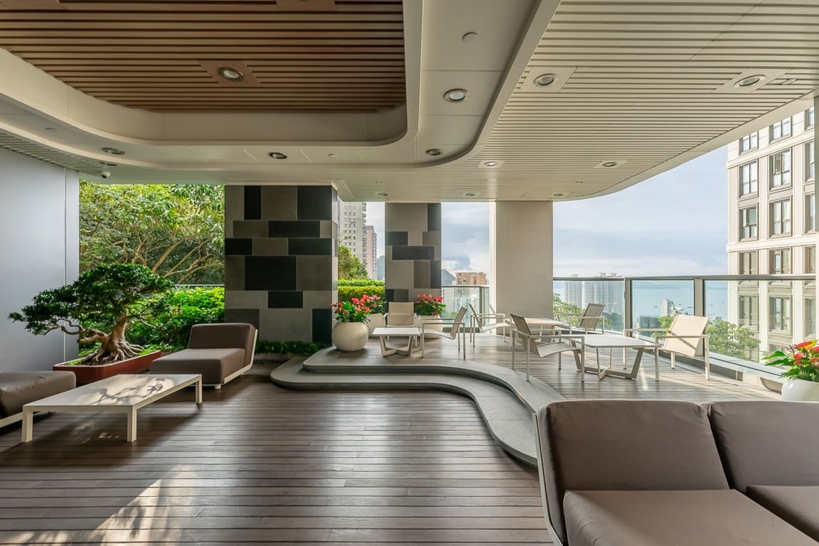 https://img.propertyraptor.com/cdn-cgi/imagedelivery/KD5bF_AFL0JDTbKLWF7z9g/ap8/ap8_001/hornet/prp/img/24545a5d0fa719fb989e466405f1f95e-wtm.jpg/public