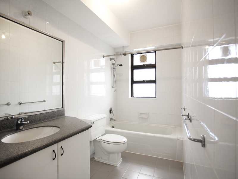 Repulse Bay Apartments