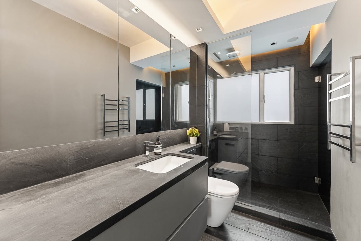 https://img.propertyraptor.com/cdn-cgi/imagedelivery/KD5bF_AFL0JDTbKLWF7z9g/ap8/ap8_001/hornet/prp/img/24e3aeff32054f1654e5632057980099-wtm.jpg/public