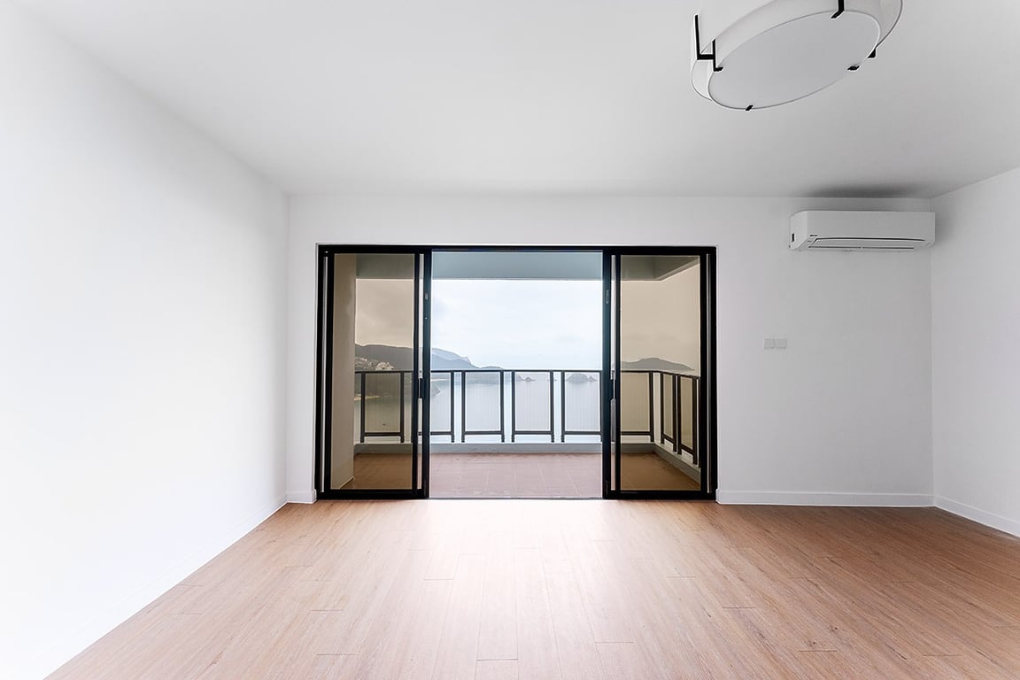 Repulse Bay Apartments
