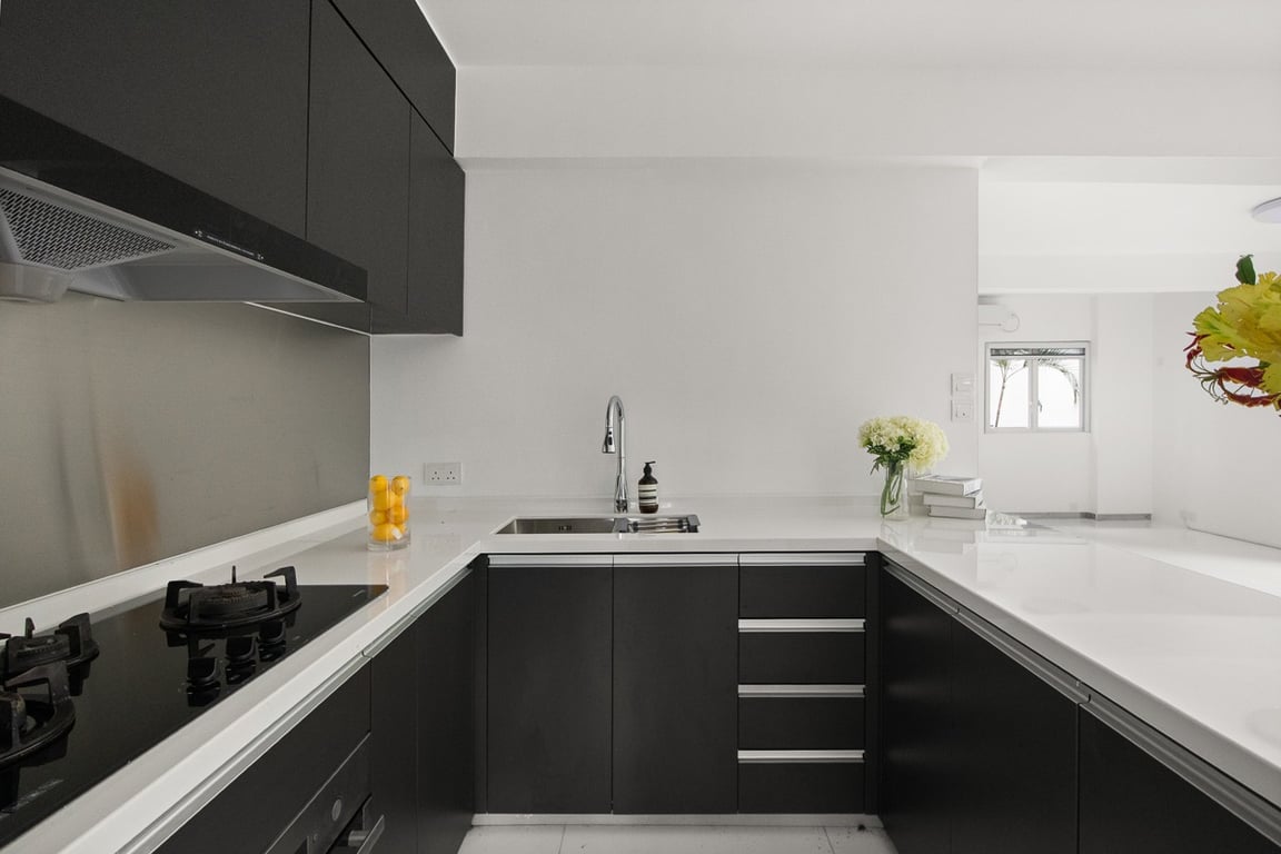 https://img.propertyraptor.com/cdn-cgi/imagedelivery/KD5bF_AFL0JDTbKLWF7z9g/ap8/ap8_001/hornet/prp/img/257ef70505b62371ccce2382299bf699-wtm.jpg/public