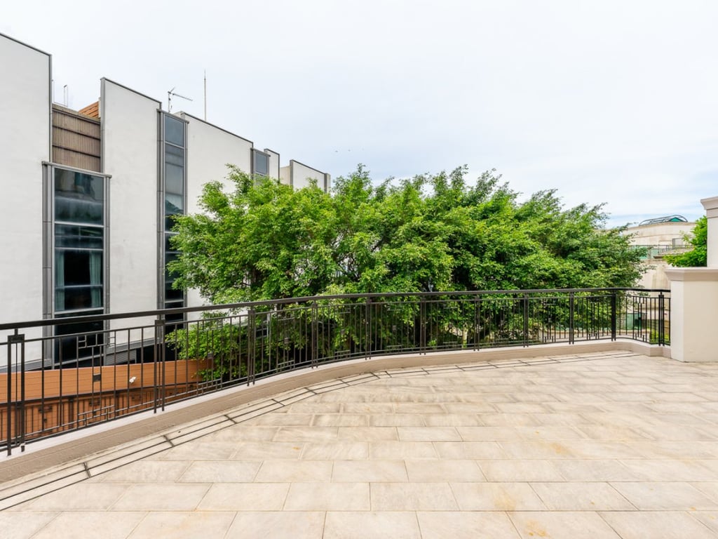 74 Mount Kellett Road