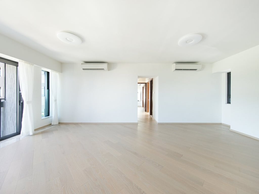 https://img.propertyraptor.com/cdn-cgi/imagedelivery/KD5bF_AFL0JDTbKLWF7z9g/ap8/ap8_001/hornet/prp/img/265b2a2e878886776eb9cf9420743f69-wtm.jpg/public