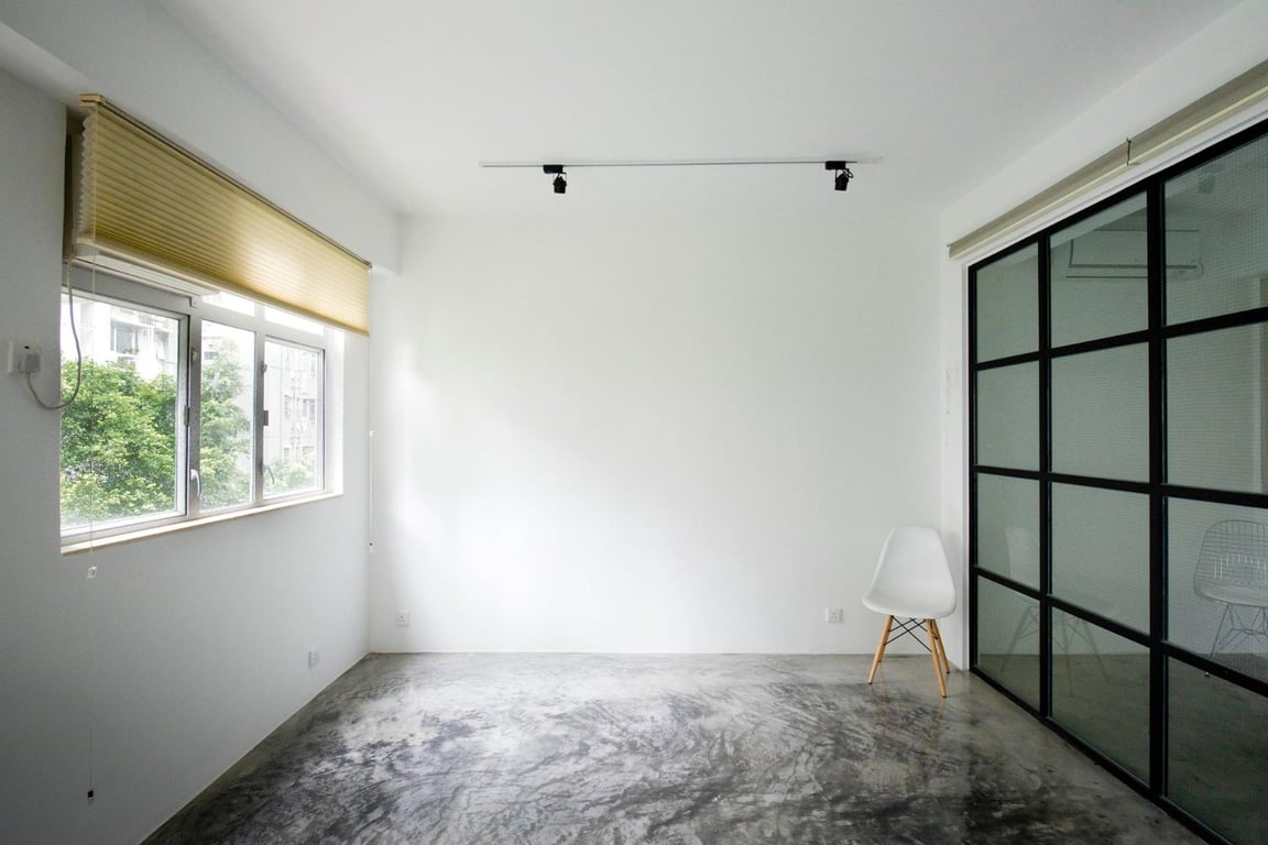 https://img.propertyraptor.com/cdn-cgi/imagedelivery/KD5bF_AFL0JDTbKLWF7z9g/ap8/ap8_001/hornet/prp/img/26bb17586657e8cfb42ff44c326106c1-wtm.jpg/public