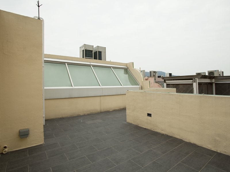 https://img.propertyraptor.com/cdn-cgi/imagedelivery/KD5bF_AFL0JDTbKLWF7z9g/ap8/ap8_001/hornet/prp/img/278c801d61a2e7c0aaa8676c7616f352.jpg/public
