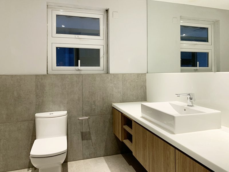 https://img.propertyraptor.com/cdn-cgi/imagedelivery/KD5bF_AFL0JDTbKLWF7z9g/ap8/ap8_001/hornet/prp/img/27af9361ccd6410e7b72f1f81b95a412.jpg/public