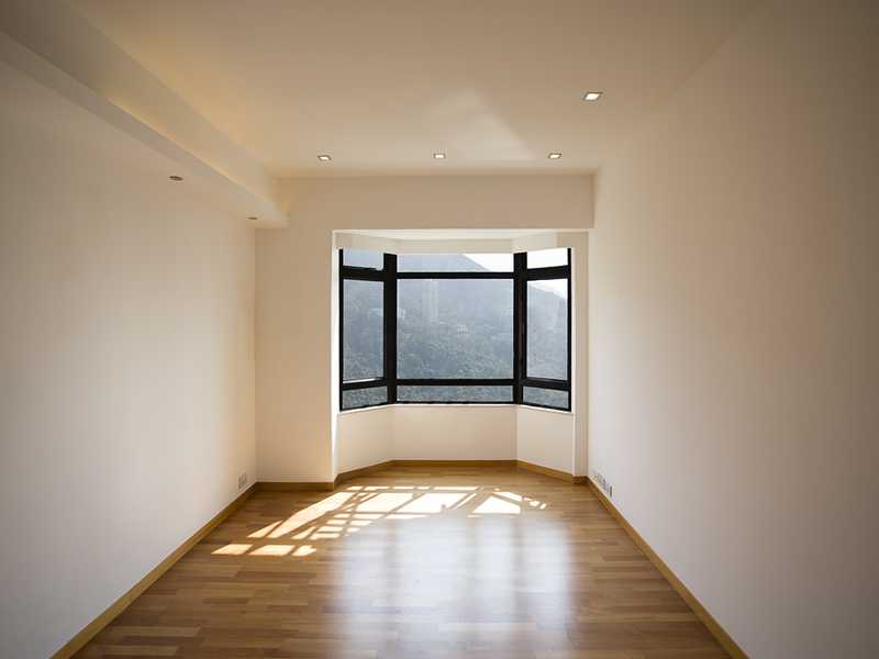 https://img.propertyraptor.com/cdn-cgi/imagedelivery/KD5bF_AFL0JDTbKLWF7z9g/ap8/ap8_001/hornet/prp/img/27dc20f47408a2bcf3418075db08ca91.jpg/public