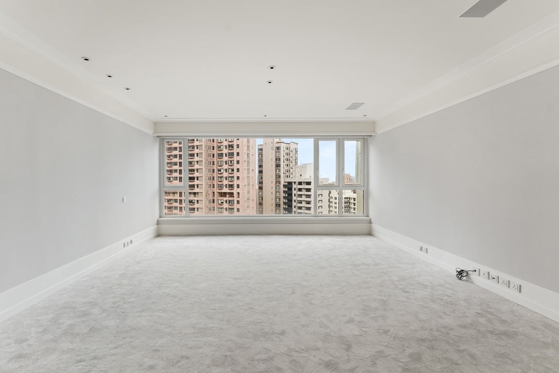 https://img.propertyraptor.com/cdn-cgi/imagedelivery/KD5bF_AFL0JDTbKLWF7z9g/ap8/ap8_001/hornet/prp/img/28063d0628cb409b5e3c7b76bf310313-wtm.jpg/public