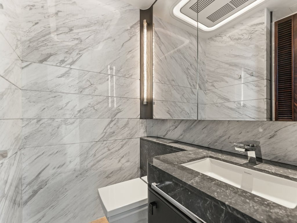 https://img.propertyraptor.com/cdn-cgi/imagedelivery/KD5bF_AFL0JDTbKLWF7z9g/ap8/ap8_001/hornet/prp/img/28fb3db0eb68d34f6f0b90dc4583516f-wtm.jpg/public