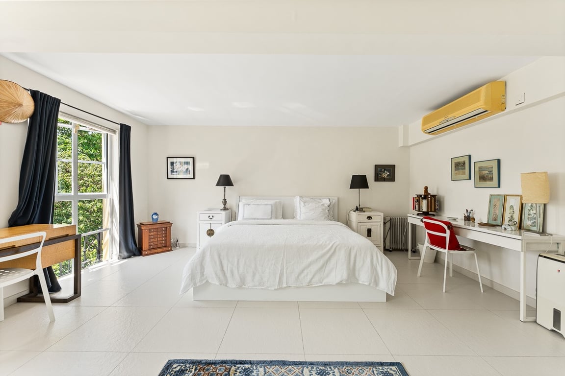 https://img.propertyraptor.com/cdn-cgi/imagedelivery/KD5bF_AFL0JDTbKLWF7z9g/ap8/ap8_001/hornet/prp/img/29c71c1508b8378da4f977fb54983642-wtm.jpg/public