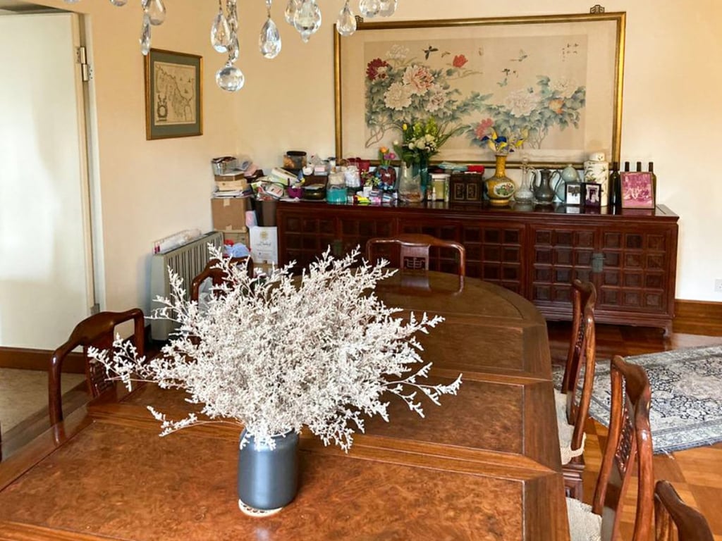 https://img.propertyraptor.com/cdn-cgi/imagedelivery/KD5bF_AFL0JDTbKLWF7z9g/ap8/ap8_001/hornet/prp/img/29ce97f7371a51360e2c81757c26e1b3.jpg/public