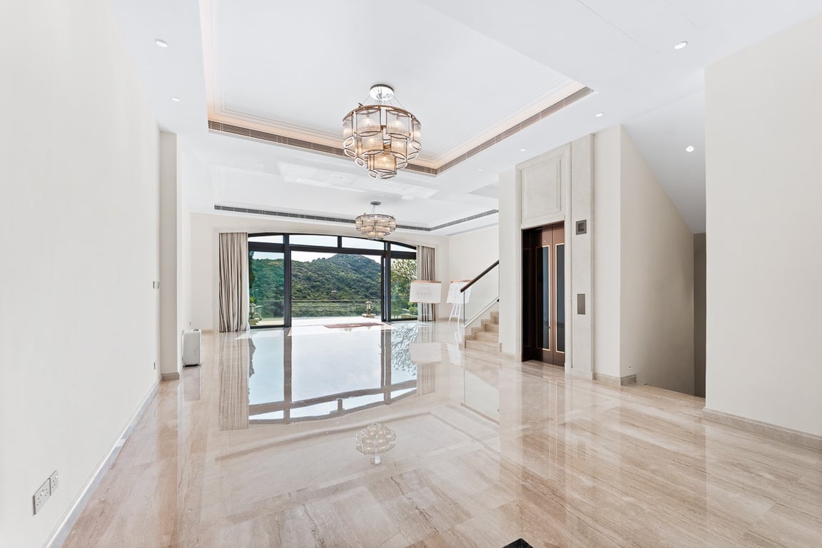 https://img.propertyraptor.com/cdn-cgi/imagedelivery/KD5bF_AFL0JDTbKLWF7z9g/ap8/ap8_001/hornet/prp/img/2a831b9c9160a15ed94d9e958e4b1537-wtm.jpg/public
