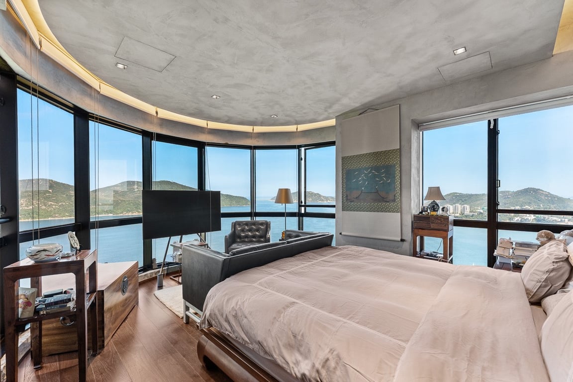 https://img.propertyraptor.com/cdn-cgi/imagedelivery/KD5bF_AFL0JDTbKLWF7z9g/ap8/ap8_001/hornet/prp/img/2b6e22d4eea1942066b07d377a316641-wtm.jpg/public