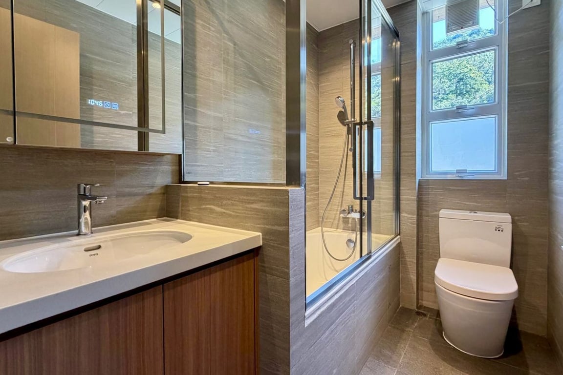 https://img.propertyraptor.com/cdn-cgi/imagedelivery/KD5bF_AFL0JDTbKLWF7z9g/ap8/ap8_001/hornet/prp/img/2b7669ad7adaf878b7dd96027d5e3715-wtm.jpg/public