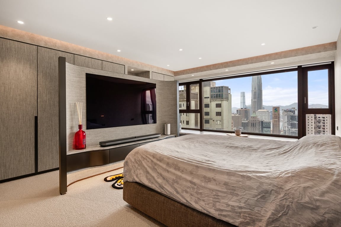 https://img.propertyraptor.com/cdn-cgi/imagedelivery/KD5bF_AFL0JDTbKLWF7z9g/ap8/ap8_001/hornet/prp/img/2b842dec2b2c44cfe16b1f1f5ca29612-wtm.jpg/public