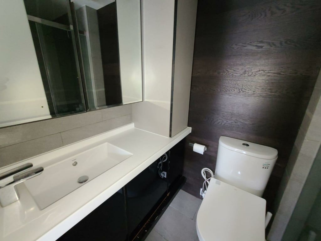 https://img.propertyraptor.com/cdn-cgi/imagedelivery/KD5bF_AFL0JDTbKLWF7z9g/ap8/ap8_001/hornet/prp/img/2c65c83a40b5faf8eaa04236ba1d67eb-wtm.jpg/public