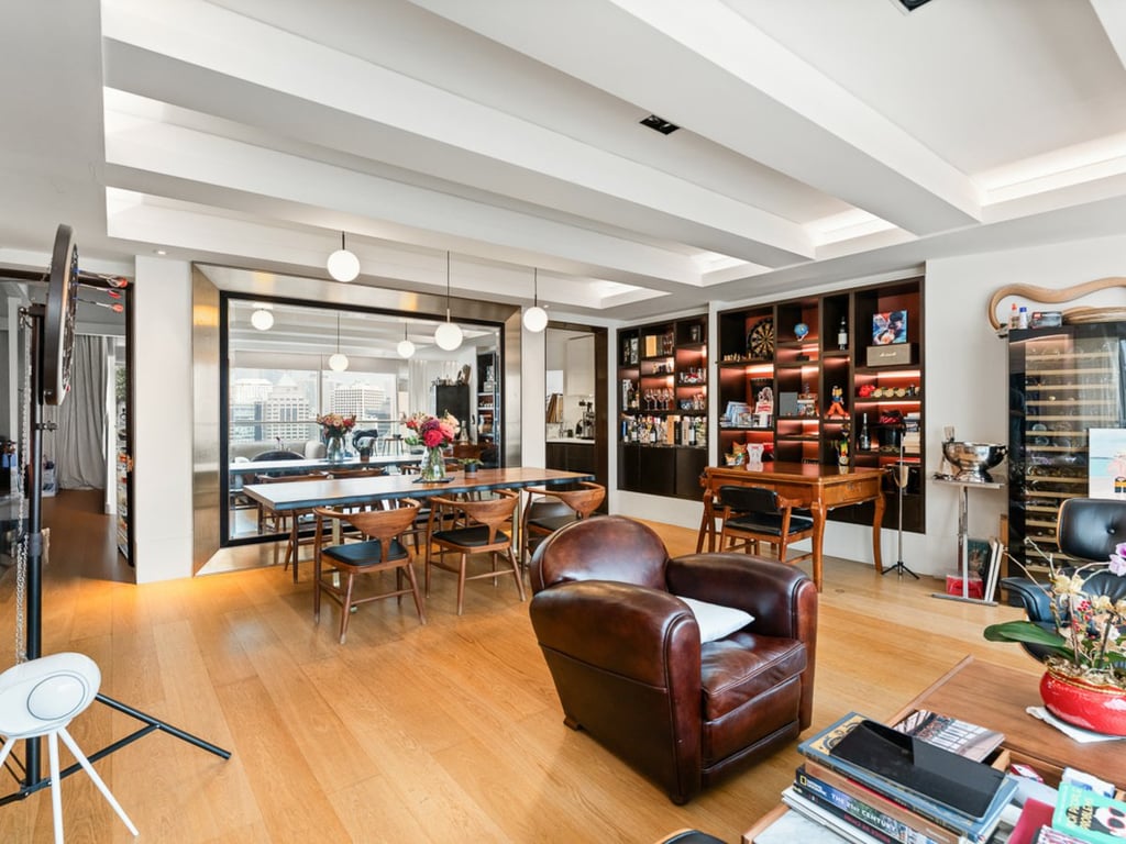 https://img.propertyraptor.com/cdn-cgi/imagedelivery/KD5bF_AFL0JDTbKLWF7z9g/ap8/ap8_001/hornet/prp/img/2ccfdcfabfd9fbeb17e41813f112dddb-wtm.jpg/public