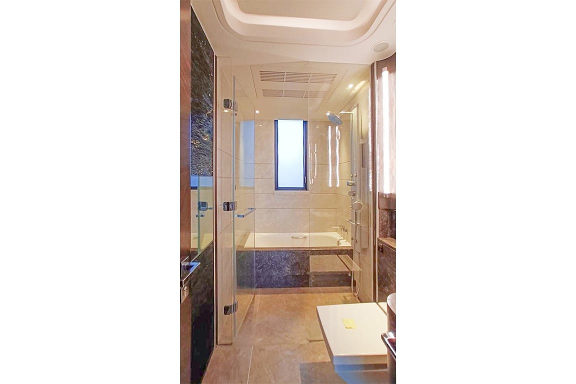 https://img.propertyraptor.com/cdn-cgi/imagedelivery/KD5bF_AFL0JDTbKLWF7z9g/ap8/ap8_001/hornet/prp/img/2d8ea126d163693f470d535a9f44677a-wtm.jpg/public