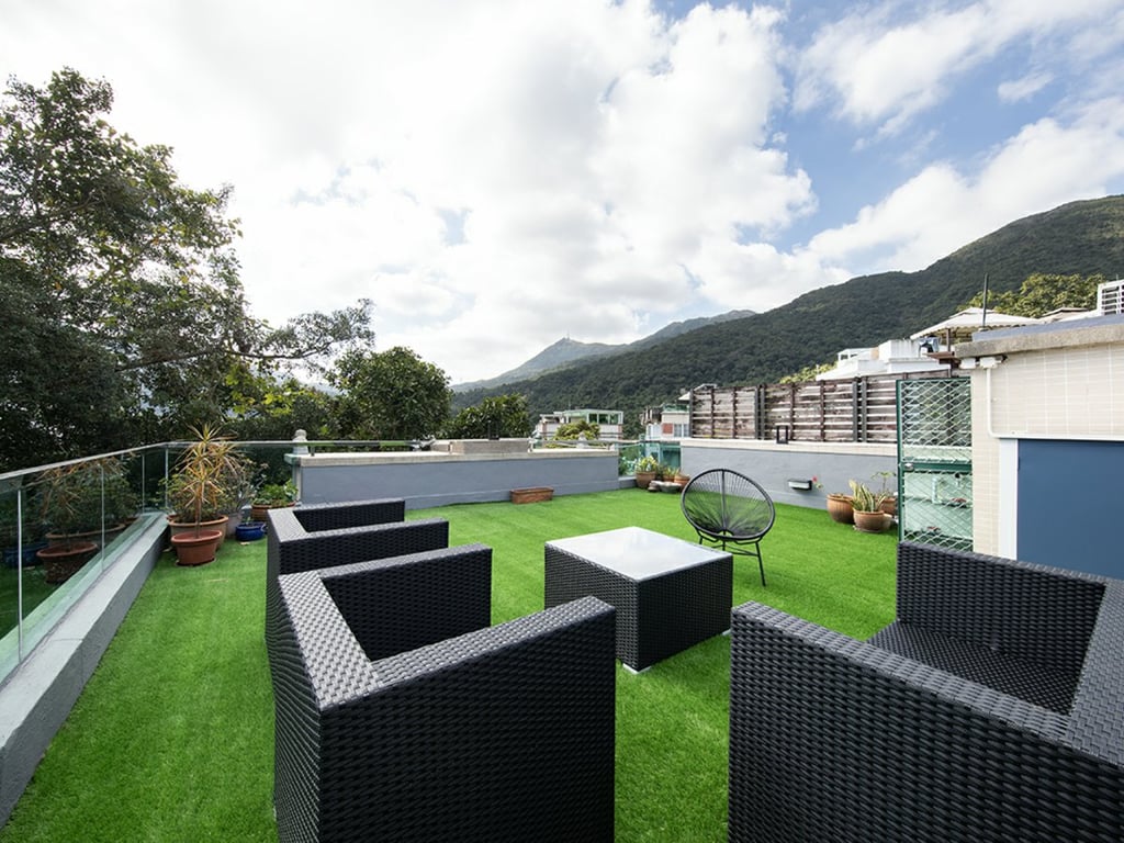 Villa Gold Finch