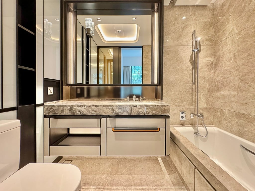 https://img.propertyraptor.com/cdn-cgi/imagedelivery/KD5bF_AFL0JDTbKLWF7z9g/ap8/ap8_001/hornet/prp/img/2ec75d35ab41ae74d61828c5408ab5ac-wtm.jpg/public