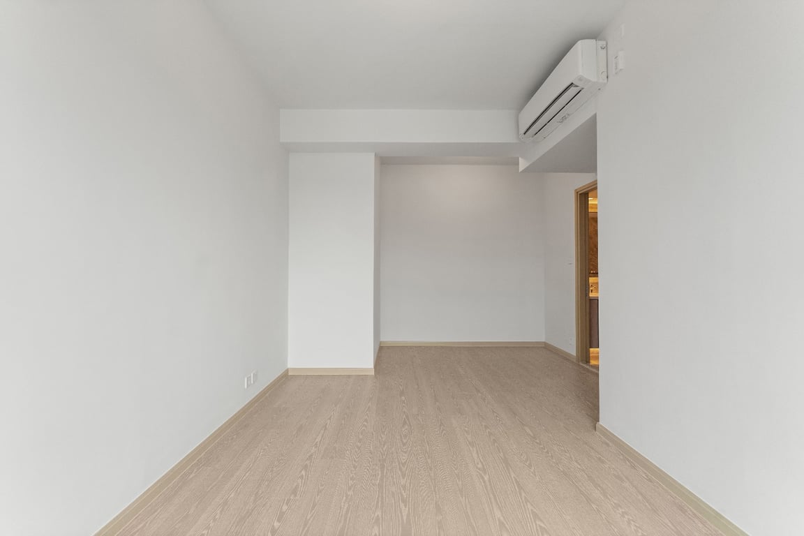 https://img.propertyraptor.com/cdn-cgi/imagedelivery/KD5bF_AFL0JDTbKLWF7z9g/ap8/ap8_001/hornet/prp/img/2f038b61688799c1ace9725ea5ed5fb1-wtm.jpg/public