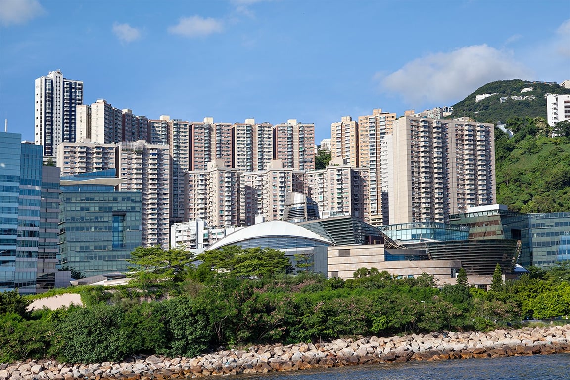 https://img.propertyraptor.com/cdn-cgi/imagedelivery/KD5bF_AFL0JDTbKLWF7z9g/ap8/ap8_001/hornet/prp/img/30977ebccbbef652eef369dc897b13e8-wtm.jpg/public