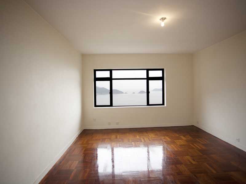 Repulse Bay Apartments