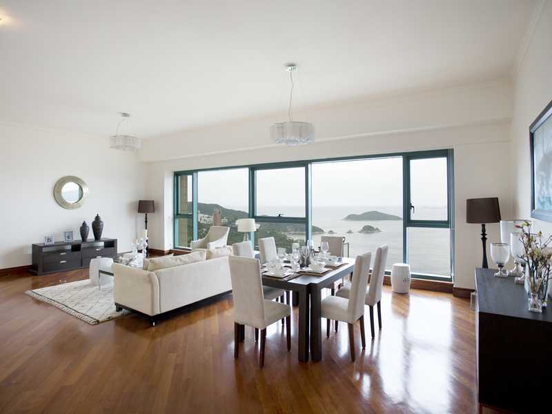 127 Repulse Bay Road