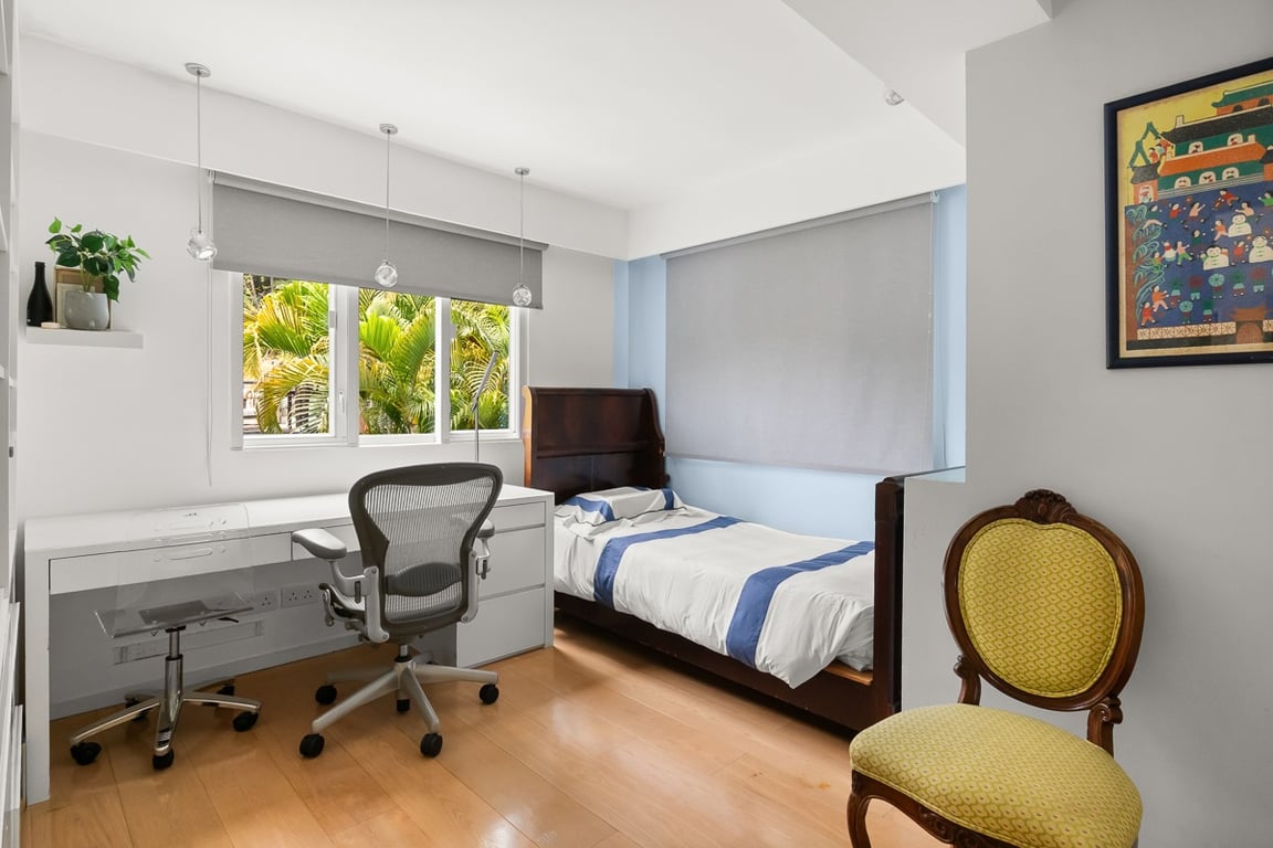 https://img.propertyraptor.com/cdn-cgi/imagedelivery/KD5bF_AFL0JDTbKLWF7z9g/ap8/ap8_001/hornet/prp/img/311a559f17fab87e197882baebf52471-wtm.jpg/public