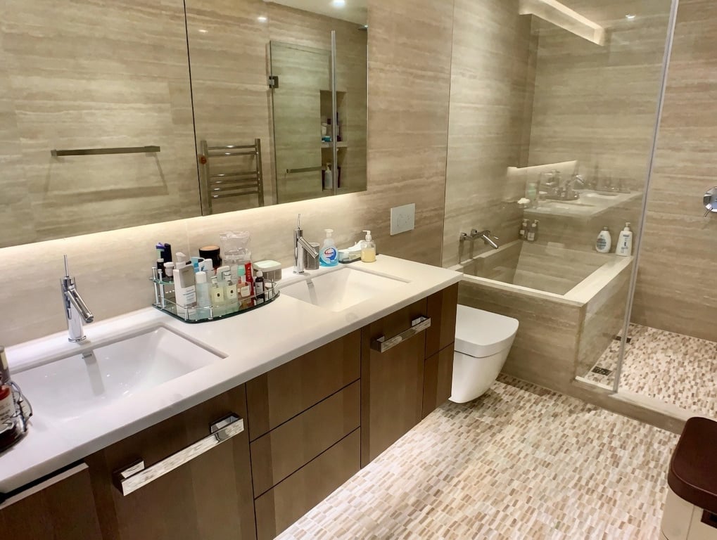 https://img.propertyraptor.com/cdn-cgi/imagedelivery/KD5bF_AFL0JDTbKLWF7z9g/ap8/ap8_001/hornet/prp/img/313334cded1017b3cb558241cbf7df93-wtm.jpg/public