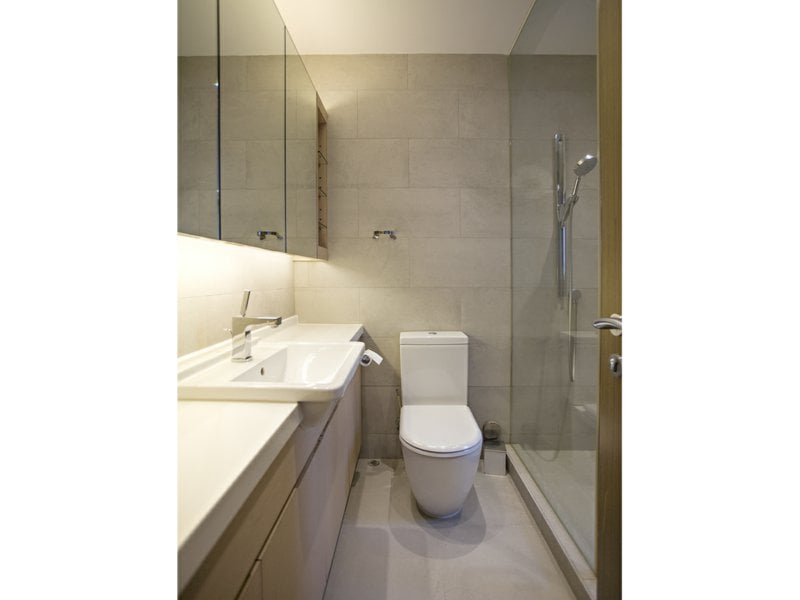 https://img.propertyraptor.com/cdn-cgi/imagedelivery/KD5bF_AFL0JDTbKLWF7z9g/ap8/ap8_001/hornet/prp/img/328b2959b66f4979ab285f0c2f00b87c.jpg/public