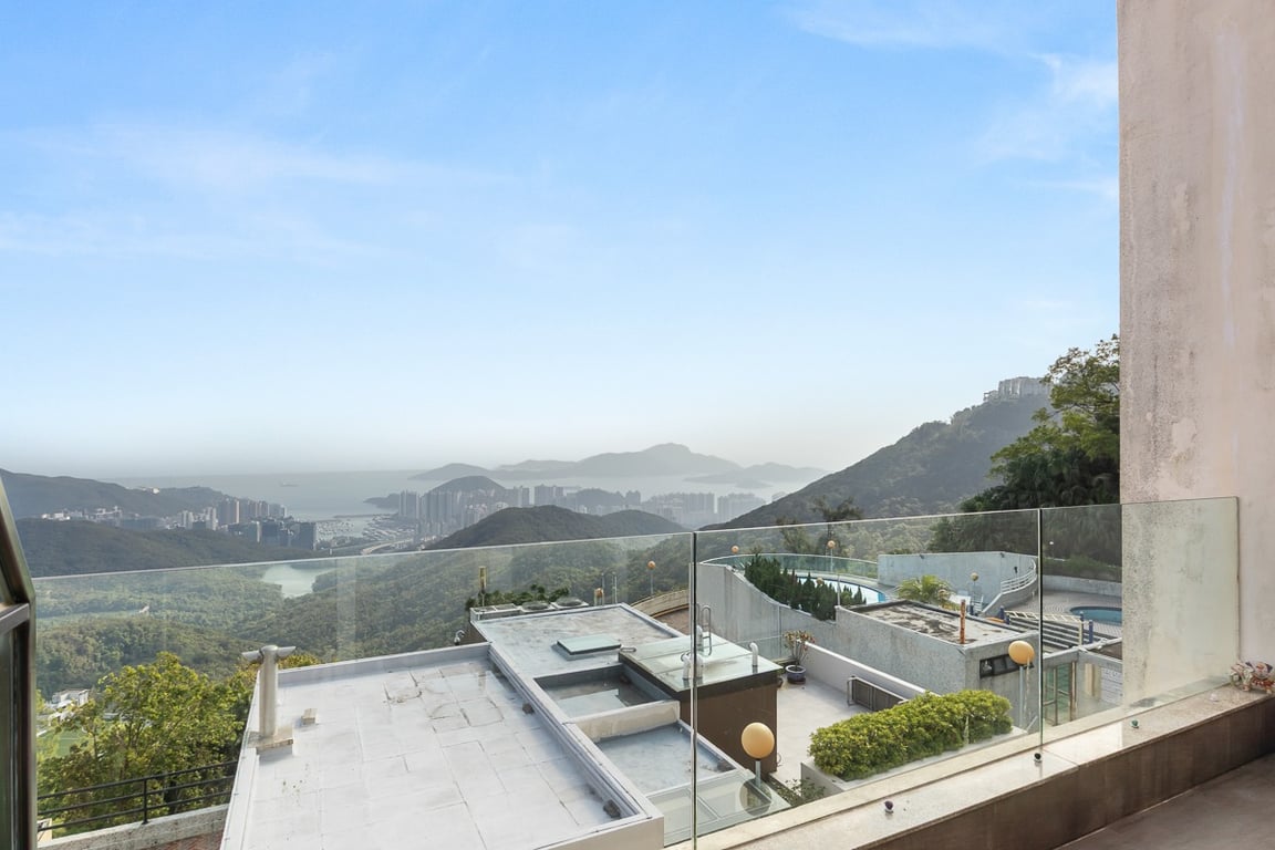 https://img.propertyraptor.com/cdn-cgi/imagedelivery/KD5bF_AFL0JDTbKLWF7z9g/ap8/ap8_001/hornet/prp/img/32e94dd82066d9edb7a4b4bf9b8d4d29-wtm.jpg/public