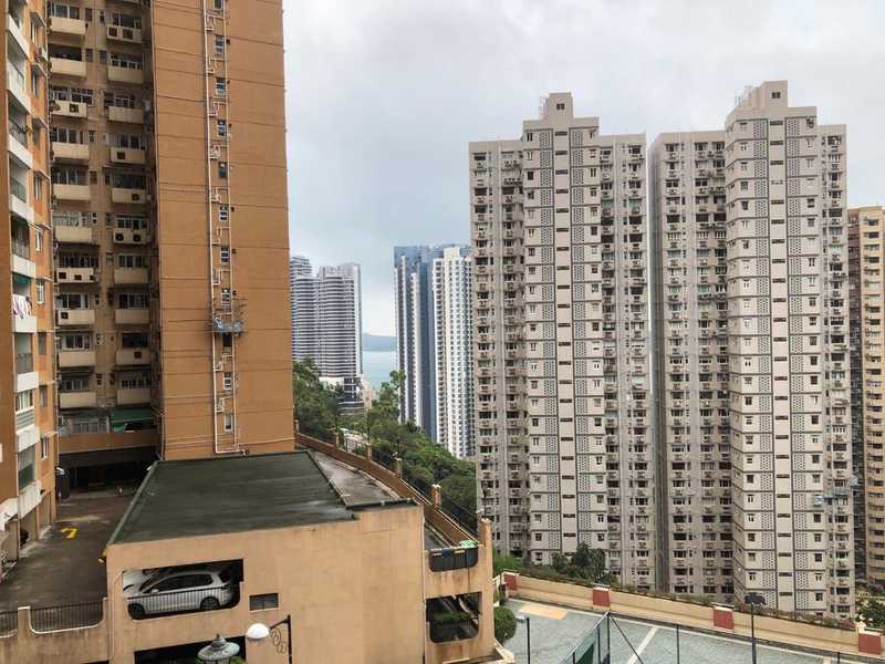 https://img.propertyraptor.com/cdn-cgi/imagedelivery/KD5bF_AFL0JDTbKLWF7z9g/ap8/ap8_001/hornet/prp/img/3305694aca9c4df0ba452b3659784ccc.jpg/public