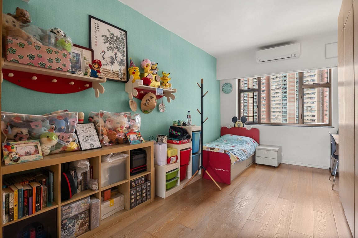 https://img.propertyraptor.com/cdn-cgi/imagedelivery/KD5bF_AFL0JDTbKLWF7z9g/ap8/ap8_001/hornet/prp/img/3436b3120c74473aad5fdc21aa198f07-wtm.jpg/public