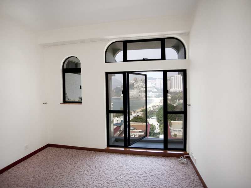 https://img.propertyraptor.com/cdn-cgi/imagedelivery/KD5bF_AFL0JDTbKLWF7z9g/ap8/ap8_001/hornet/prp/img/34b68c67e57dc0a8c25911cabb7c7406.jpg/public