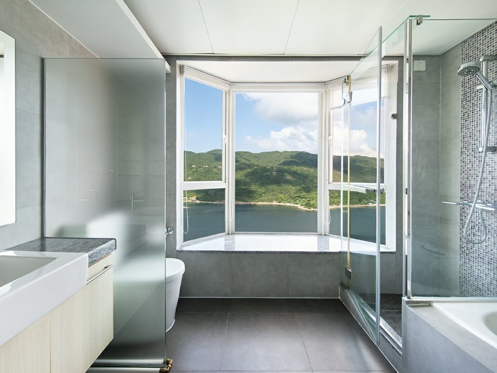https://img.propertyraptor.com/cdn-cgi/imagedelivery/KD5bF_AFL0JDTbKLWF7z9g/ap8/ap8_001/hornet/prp/img/3549b58ba6fcfccf15eef55760679491.jpg/public