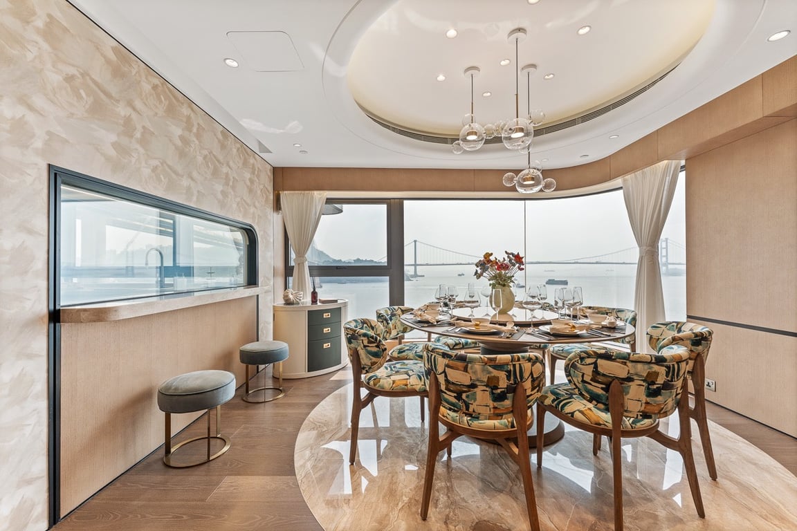 https://img.propertyraptor.com/cdn-cgi/imagedelivery/KD5bF_AFL0JDTbKLWF7z9g/ap8/ap8_001/hornet/prp/img/35af67965c3cf332d6011b09fb4d2eb1-wtm.jpg/public