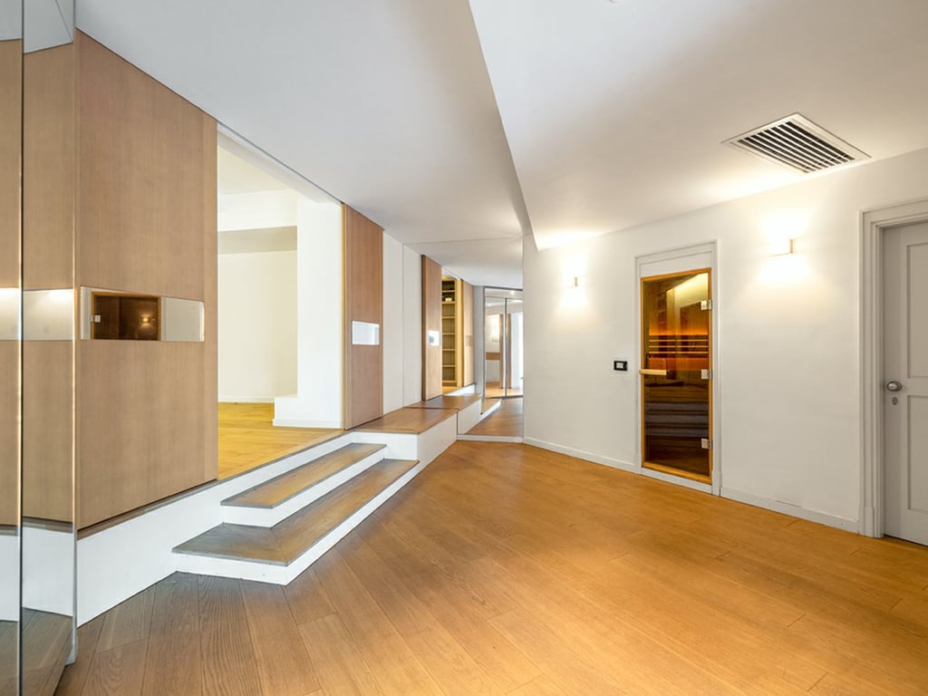 https://img.propertyraptor.com/cdn-cgi/imagedelivery/KD5bF_AFL0JDTbKLWF7z9g/ap8/ap8_001/hornet/prp/img/3613ceb29e36c05b8eabb58c4919839e-wtm.jpg/public
