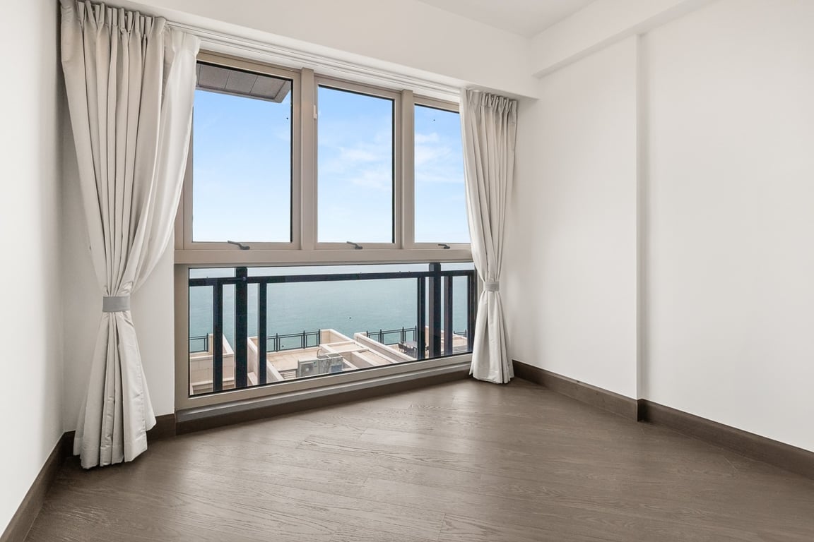 https://img.propertyraptor.com/cdn-cgi/imagedelivery/KD5bF_AFL0JDTbKLWF7z9g/ap8/ap8_001/hornet/prp/img/368dd70762437701d0ab577889fde267-wtm.jpg/public