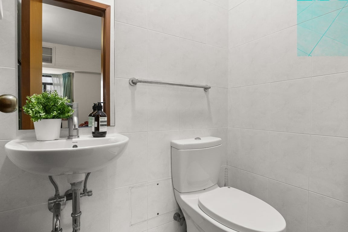 https://img.propertyraptor.com/cdn-cgi/imagedelivery/KD5bF_AFL0JDTbKLWF7z9g/ap8/ap8_001/hornet/prp/img/3779fd4ac1f28810b7651bdc445ad6b8-wtm.jpg/public